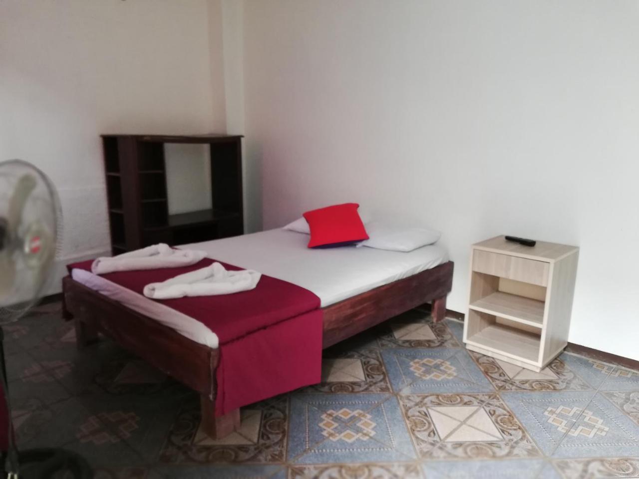 Hostel Orozco - Costa Rica Río Cuarto Екстериор снимка